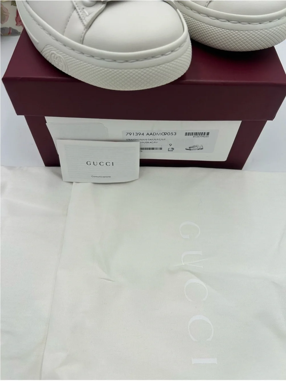 Men’s Gucci ace Webb stripe leather sneakers size 9 fits 10 US made in Italy